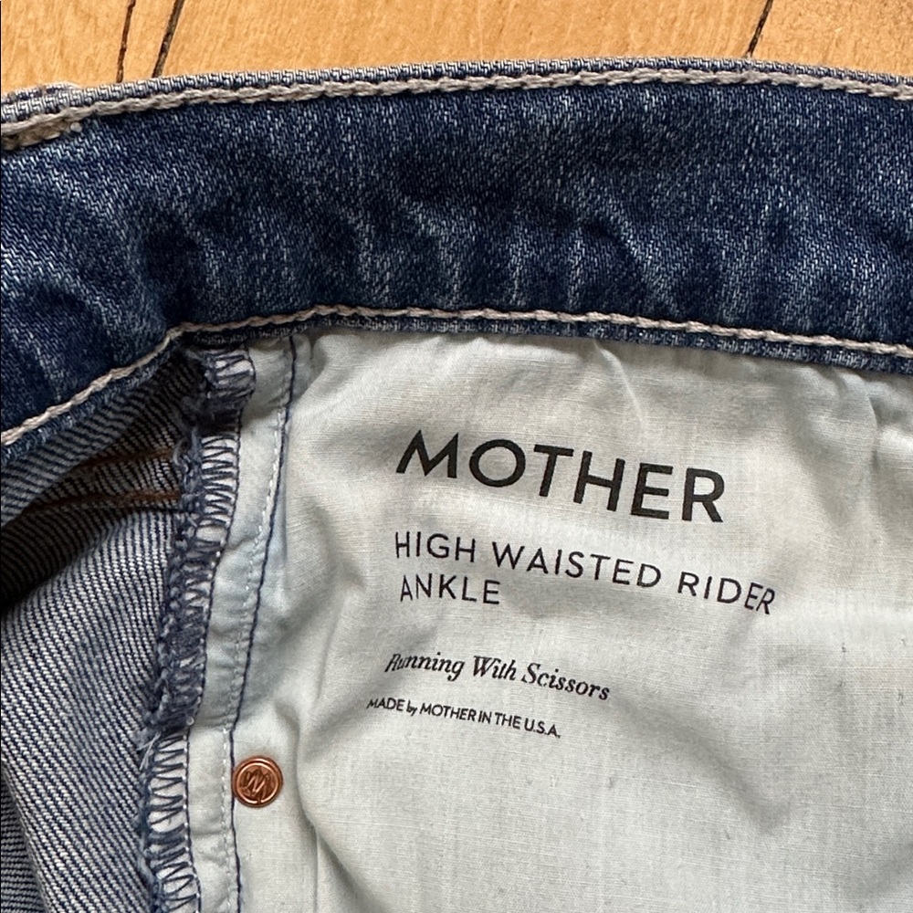 MOTHER High Waisted Rider Ankle - Picture 11 of 14